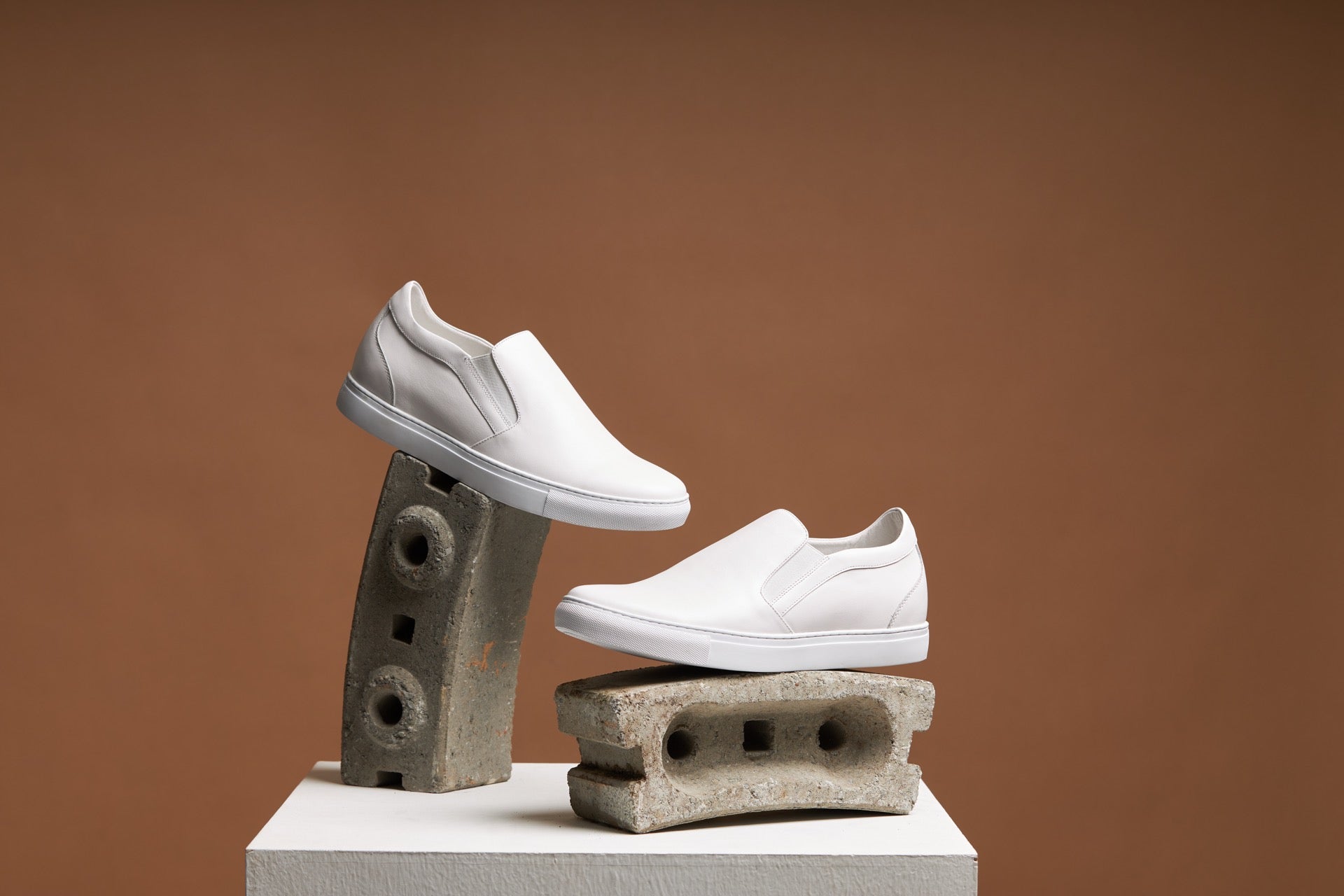 Slip-On White 6cm